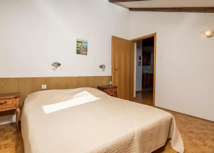 2 Bedroom Awesome In * Lovran