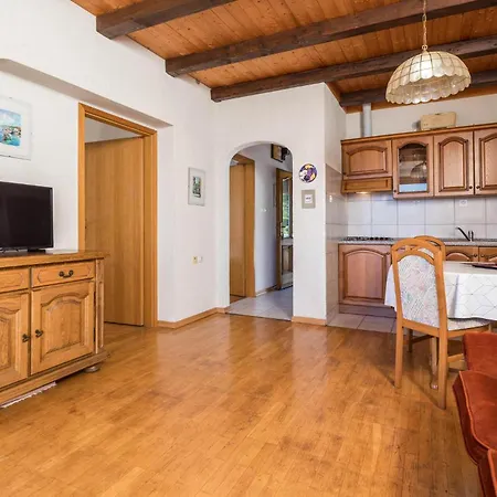 Apartamento Gorgeous In Lovran