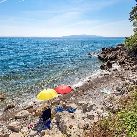 Апартаменты 2 Bedroom Awesome In *